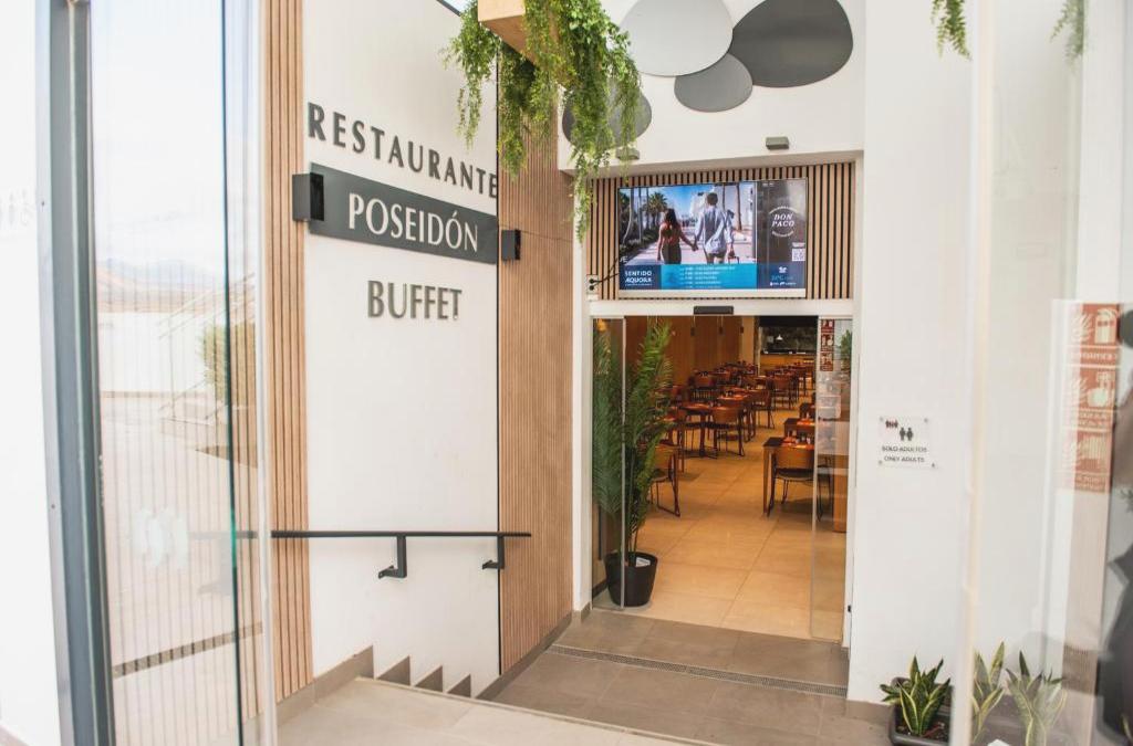 Enjoy Lanzarato at a 4-star hotel - SENTIDO Aequora Lanzarote Suites