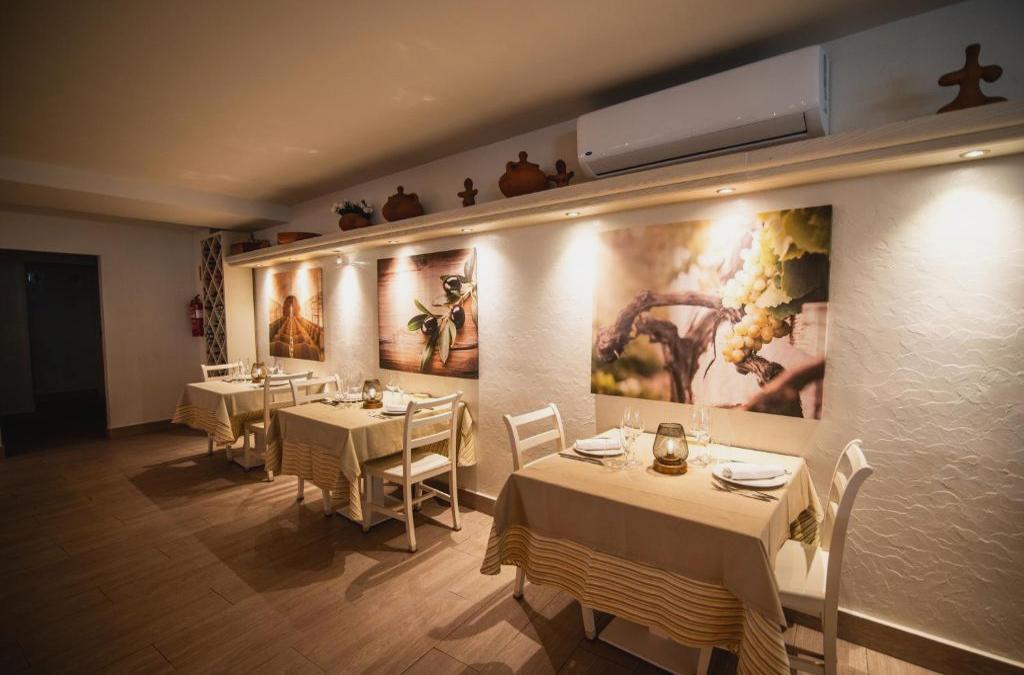 Enjoy Lanzarato at a 4-star hotel - SENTIDO Aequora Lanzarote Suites