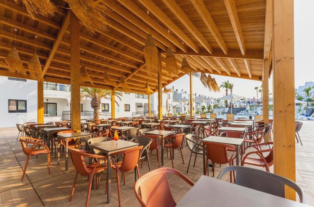 4* Hotel in Lanzarote with water park in ALL INCLUSIVE! - Bakour Lanzarote Splash