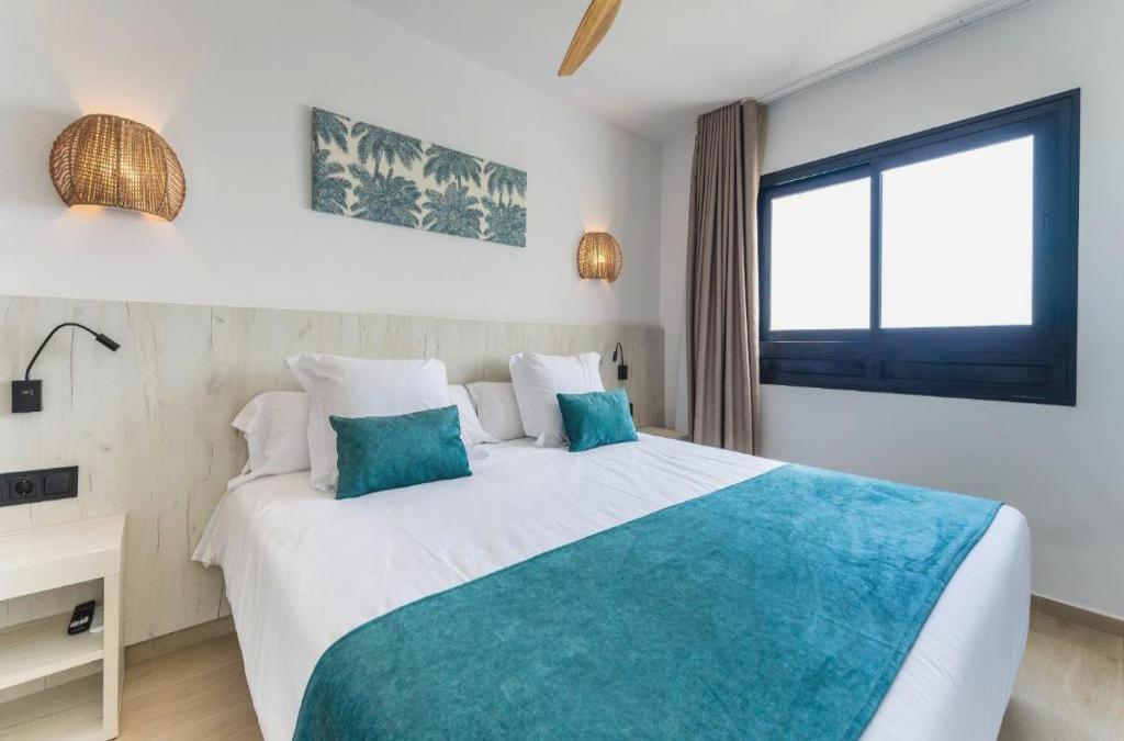4* Hotel in Lanzarote with water park in ALL INCLUSIVE! - Bakour Lanzarote Splash