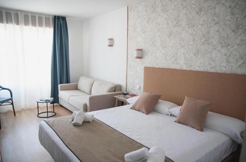 Explore the real Cantabria: Cabárceno Wildlife Park - Hotel BLUESEA Noja