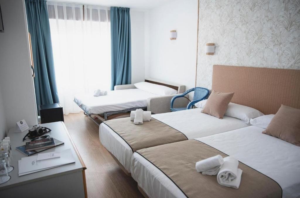 Explore the real Cantabria: Cabárceno Wildlife Park - Hotel BLUESEA Noja