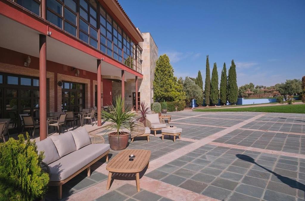 Toledo im großen Stil: 4-Sterne-Hotel in einzigartiger Lage - inklusive Spa!