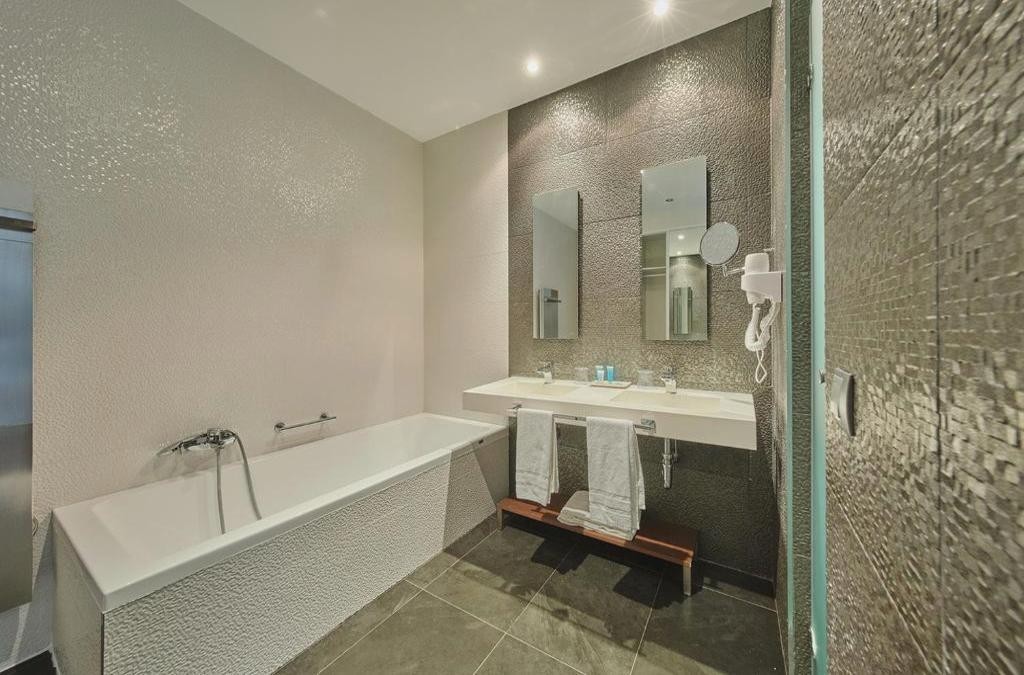 Toledo im großen Stil: 4-Sterne-Hotel in einzigartiger Lage - inklusive Spa! - Hotel Spa Villa Nazules