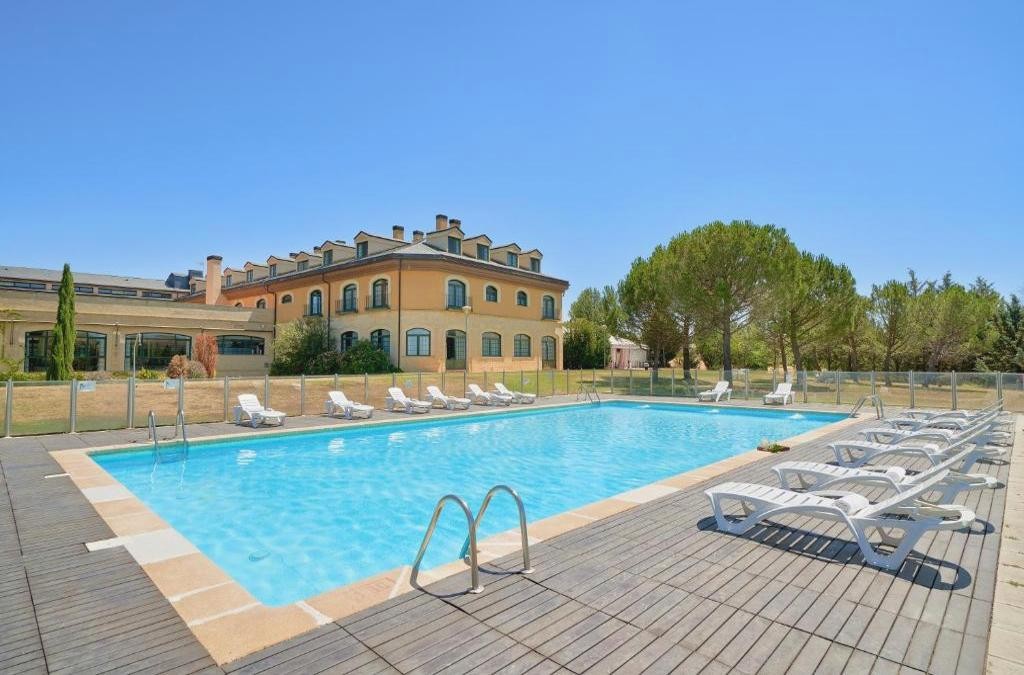 Hotel Ávila Golf
