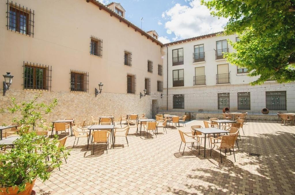 Peñafiel: Abschalten mit Spa im 4-Sterne-Superior-Hotel - AZZ Peñafiel Las Claras Hotel & Spa