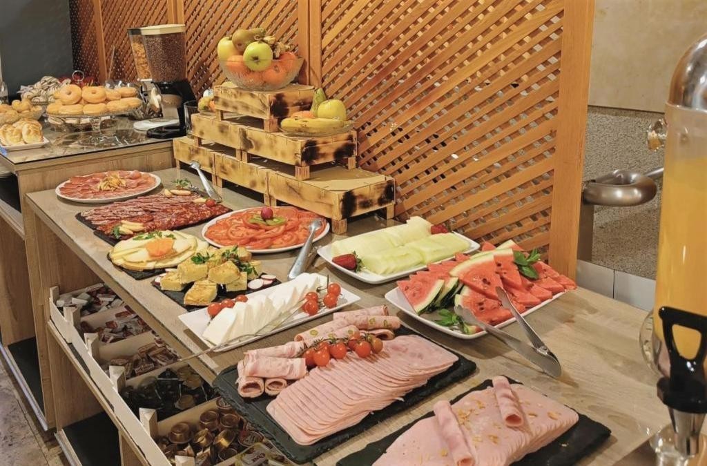 City Break in Salamanca -  Hotel Helmántico with Breakfast - Hotel Helmántico