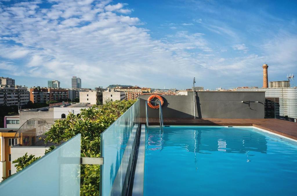 Attica 21 Barcelona Mar