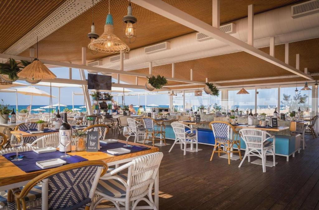 New Year's Eve Special on the coast of Barcelona - Hotel Htop Amaika (Adults Only)