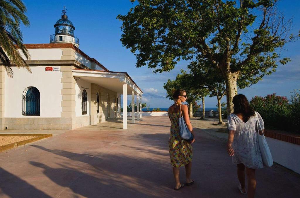 New Year's Eve Special on the coast of Barcelona - Hotel Htop Amaika (Adults Only)