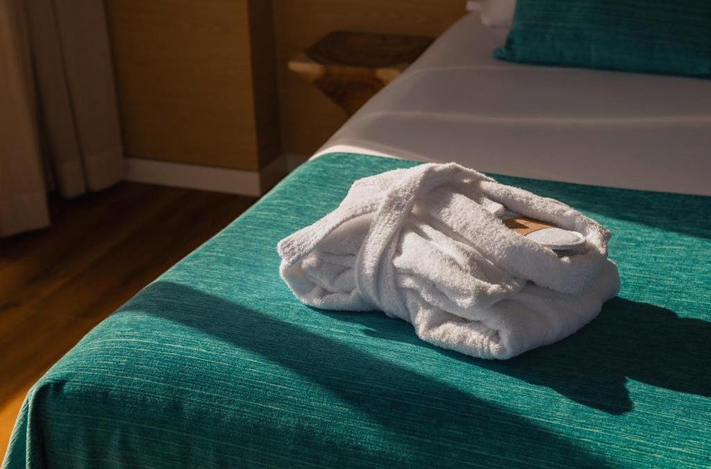 New Year's Eve Special on the coast of Barcelona - Hotel Htop Amaika (Adults Only)