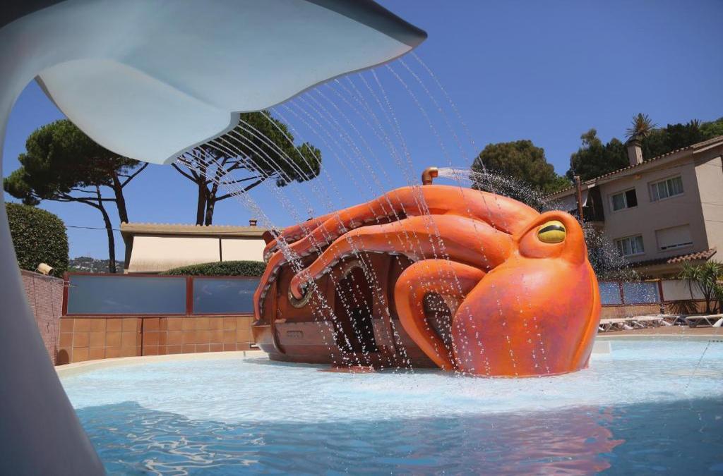 4* Superior Hotel and Full Board on the Barcelona Coast - Hotel htop Jadhe