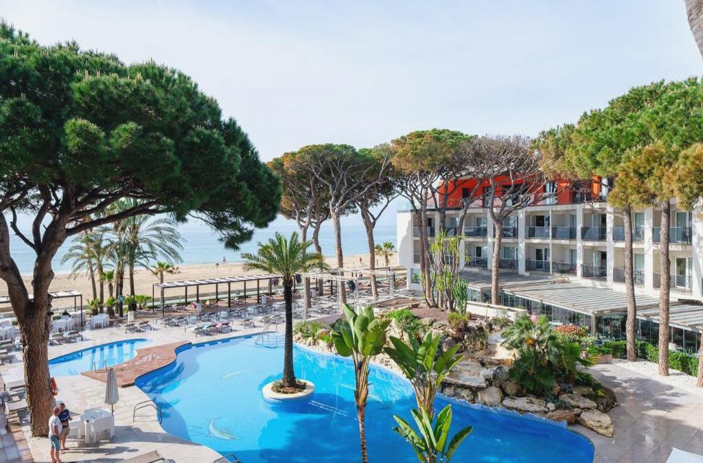 Mediterrane Momente in Cambrils - Hotel Estival Centurion Playa
