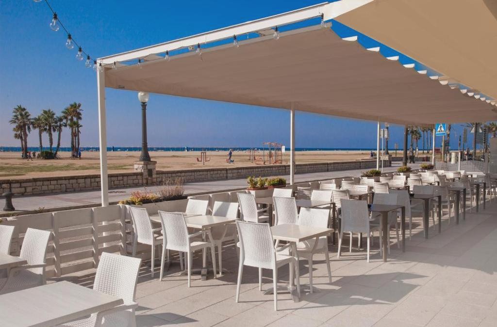 Beachfront Hotel Brisamar Suites in Comarruga - Costa Dorada - Hotel Brisamar Suites