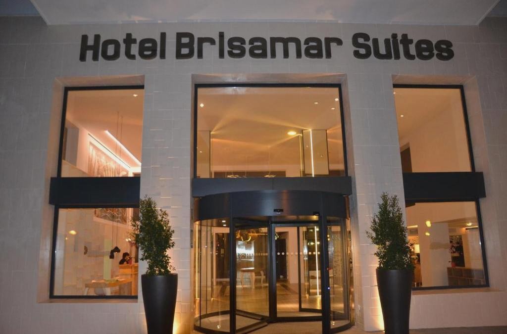 Beachfront Hotel Brisamar Suites in Comarruga - Costa Dorada - Hotel Brisamar Suites