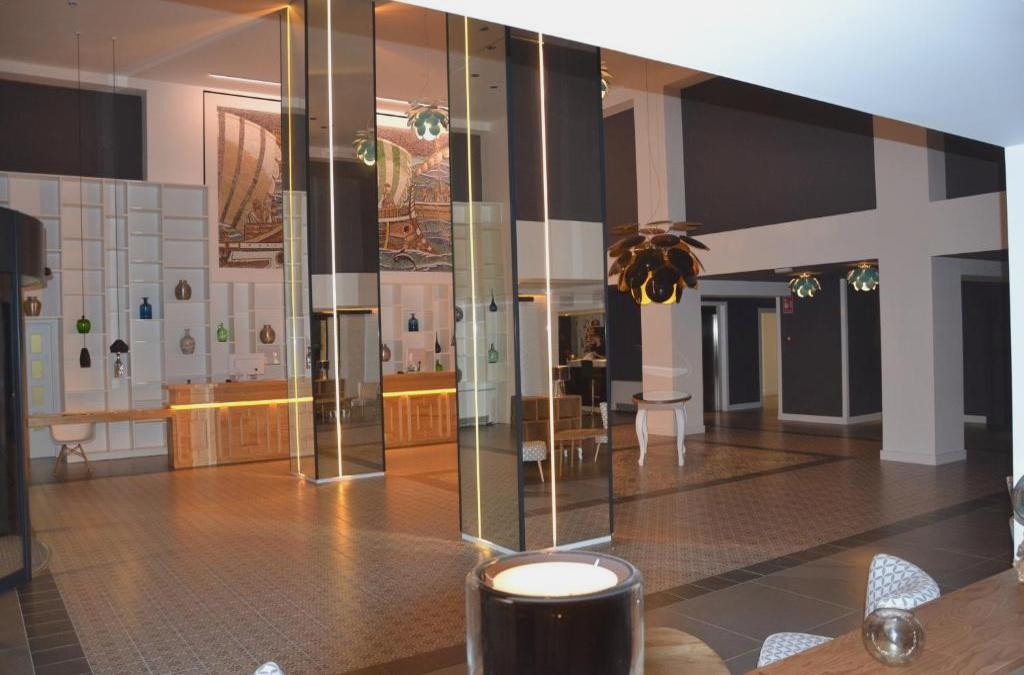 Beachfront Hotel Brisamar Suites in Comarruga - Costa Dorada - Hotel Brisamar Suites