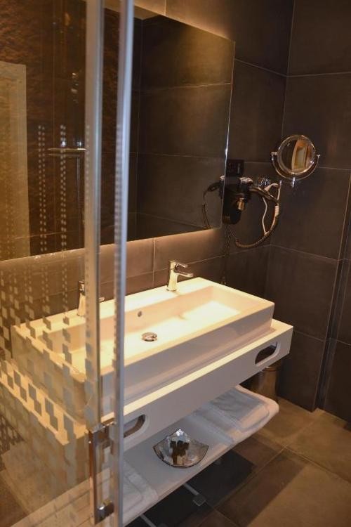 Beachfront Hotel Brisamar Suites in Comarruga - Costa Dorada - Hotel Brisamar Suites