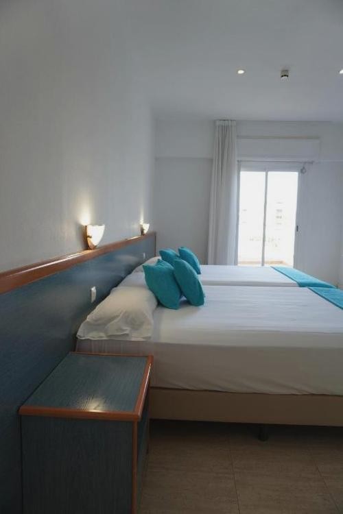 Beachfront Hotel Brisamar Suites in Comarruga - Costa Dorada - Hotel Brisamar Suites