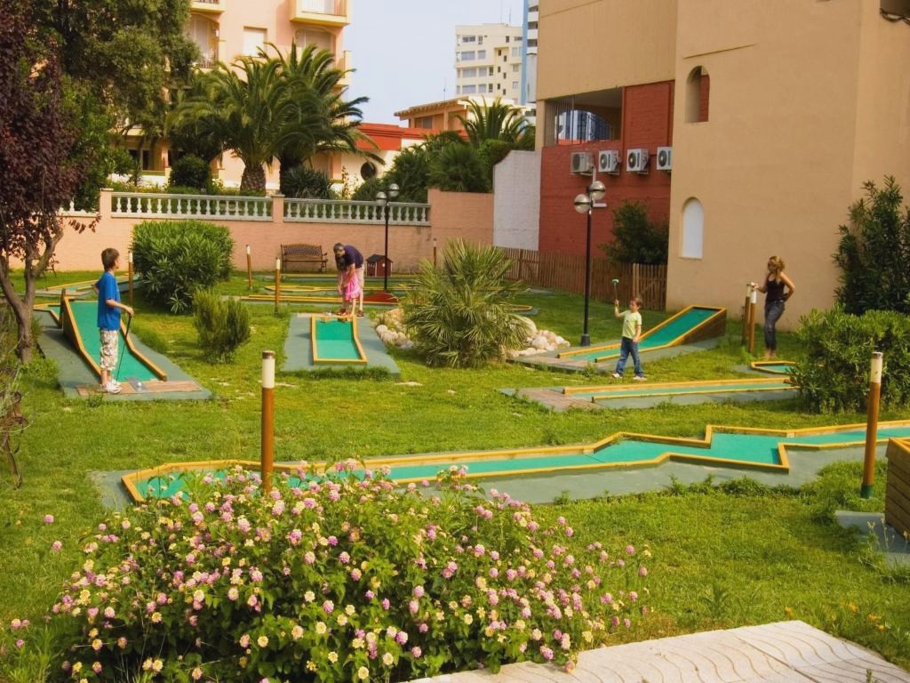 Apartment Empuriabrava by Beach & Canals