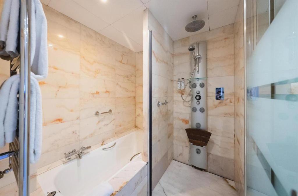 Hotel Best Western Premier - Girona - Best Western Premier CMC Girona