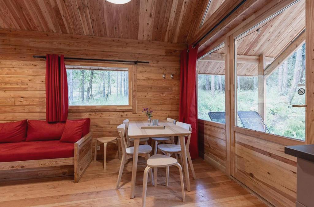 Erleben Sie den wilden Charme des Nationalparks Cadí-Moixeró - Camping Huttopia Barcelona Pirineos