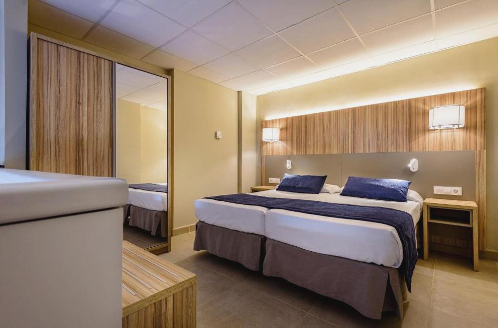 Tout ce dont vous avez besoin à La Pineda en bord de mer - Estival Park Almaris