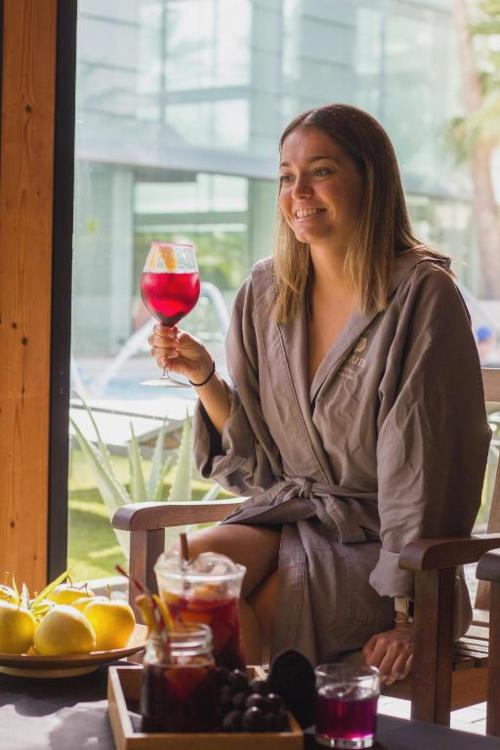 Tout ce dont vous avez besoin à La Pineda en bord de mer - Estival Park Almaris