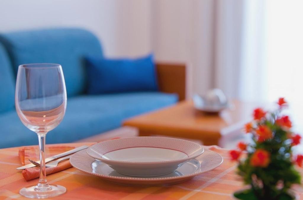 Rentalmar Pineda Suites