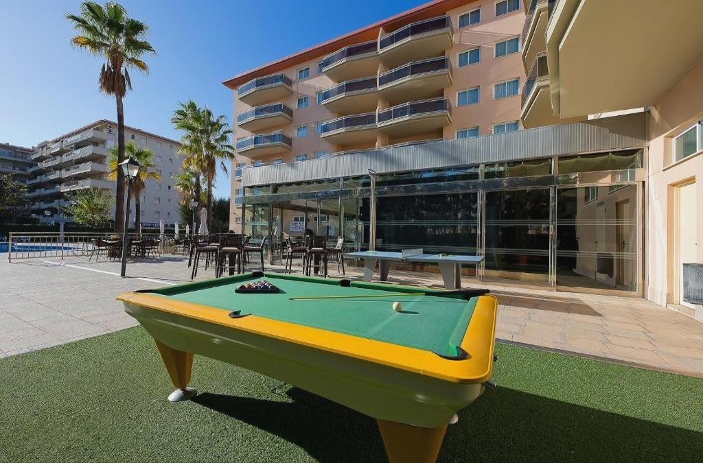 Rentalmar Pineda Suites