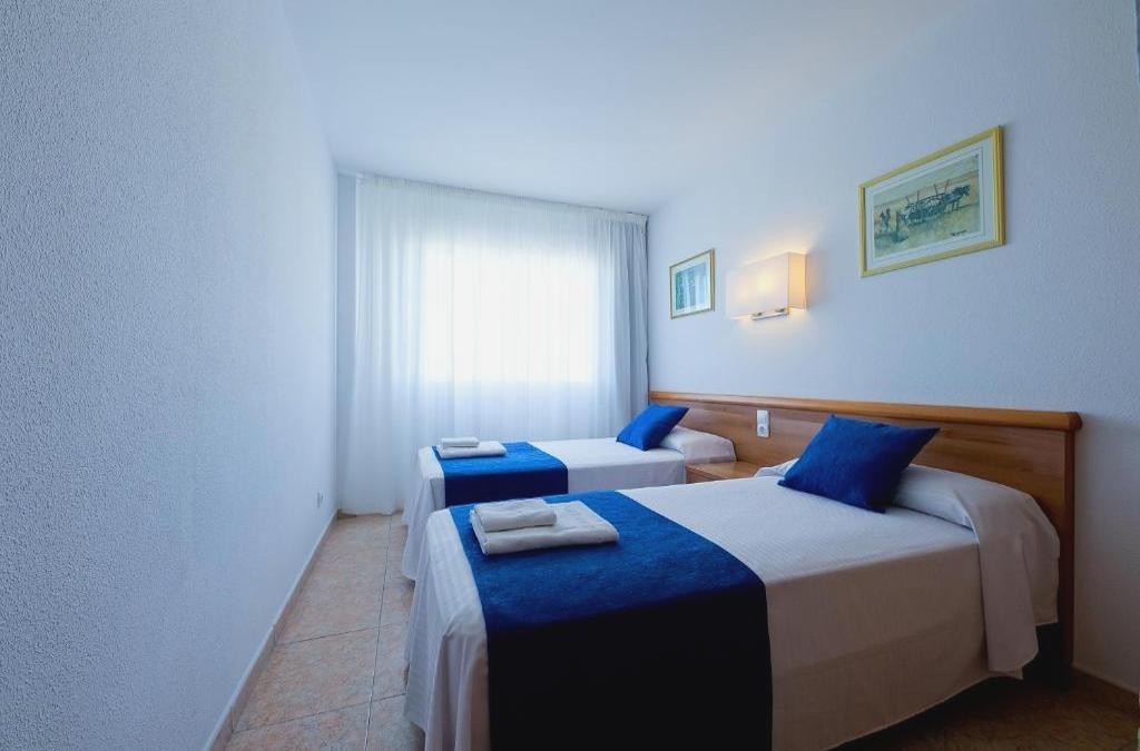 Rentalmar Pineda Suites