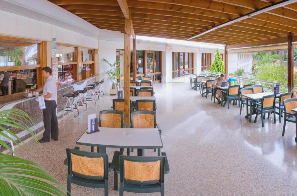 Halloween, détente et Costa Brava ! L'escapade parfaite dans un hôtel 4 étoiles avec spa inclus - GHT Oasis Park & Spa