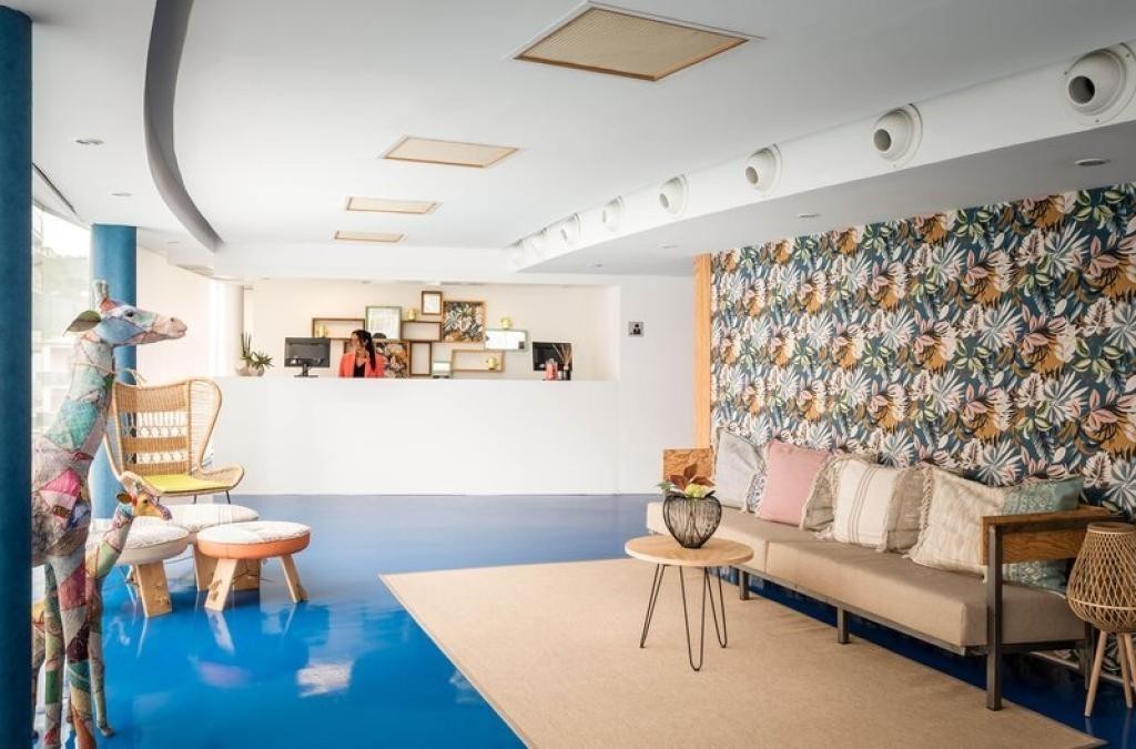 Beachfront Beauty: Experience the Magic of Lloret de Mar