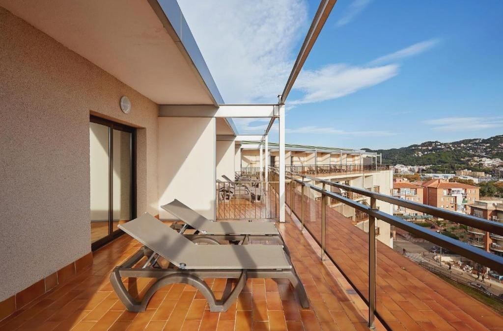 Herbst an der Costa Brava - Hotel Samba