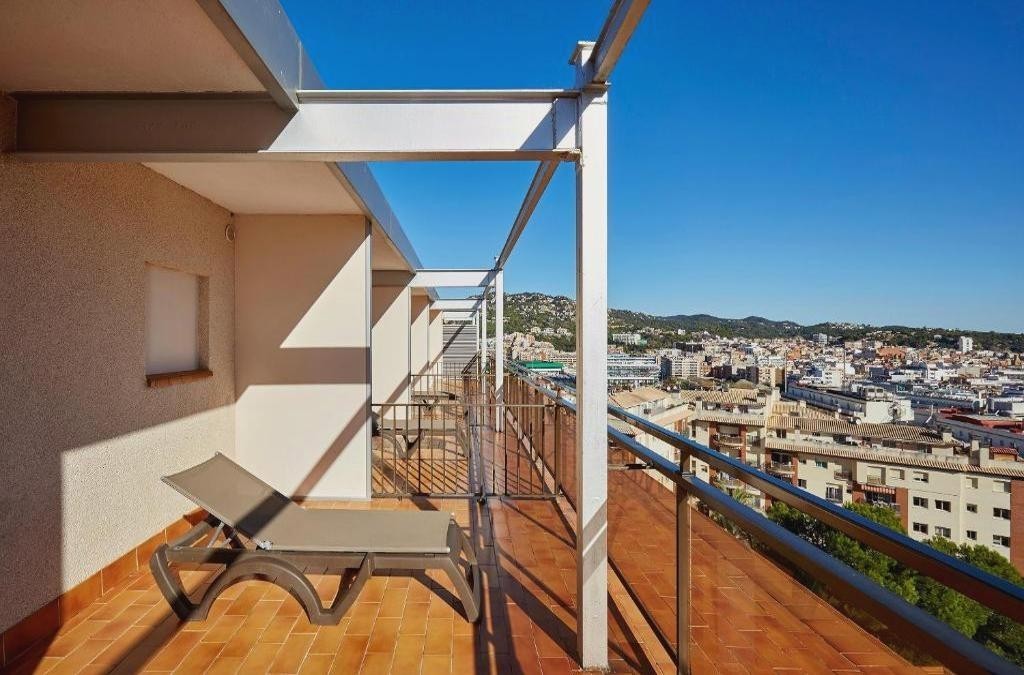 Herbst an der Costa Brava - Hotel Samba
