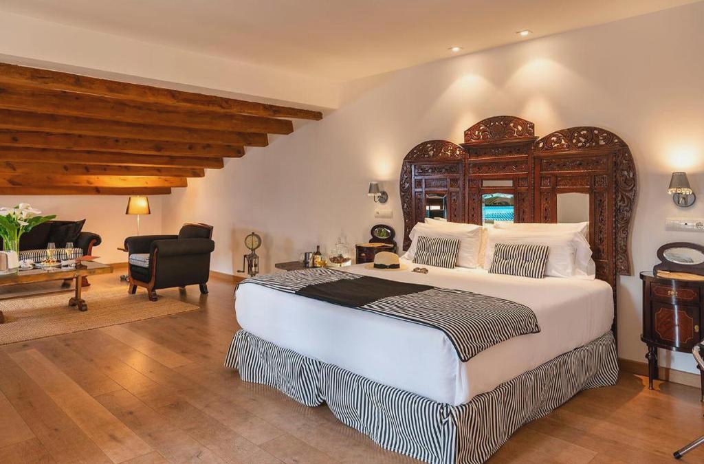 Costa Brava : hôtel dans un monastère du Xe siècle