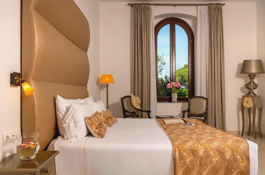 Costa Brava : hôtel dans un monastère du Xe siècle