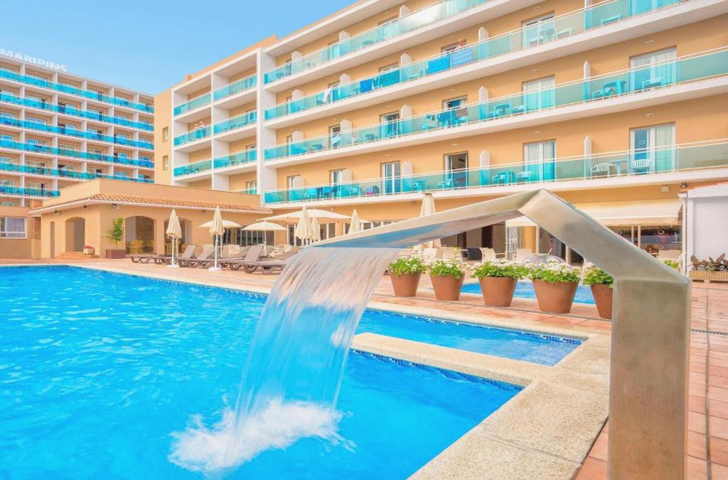 Costa de Barcelona: Sunshine, Beach Vibes and Mediterranean Charm