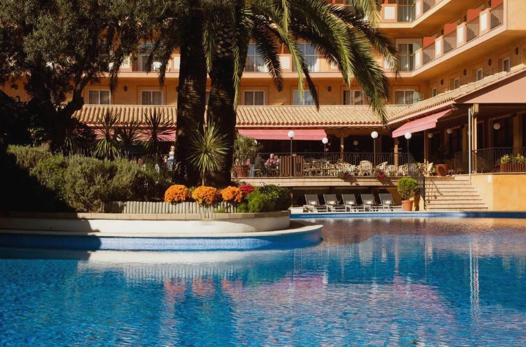 Malgrat de Mar: Yoga, Tai-Chi, Adults only - Hotel Luna Park Yoga and Spa