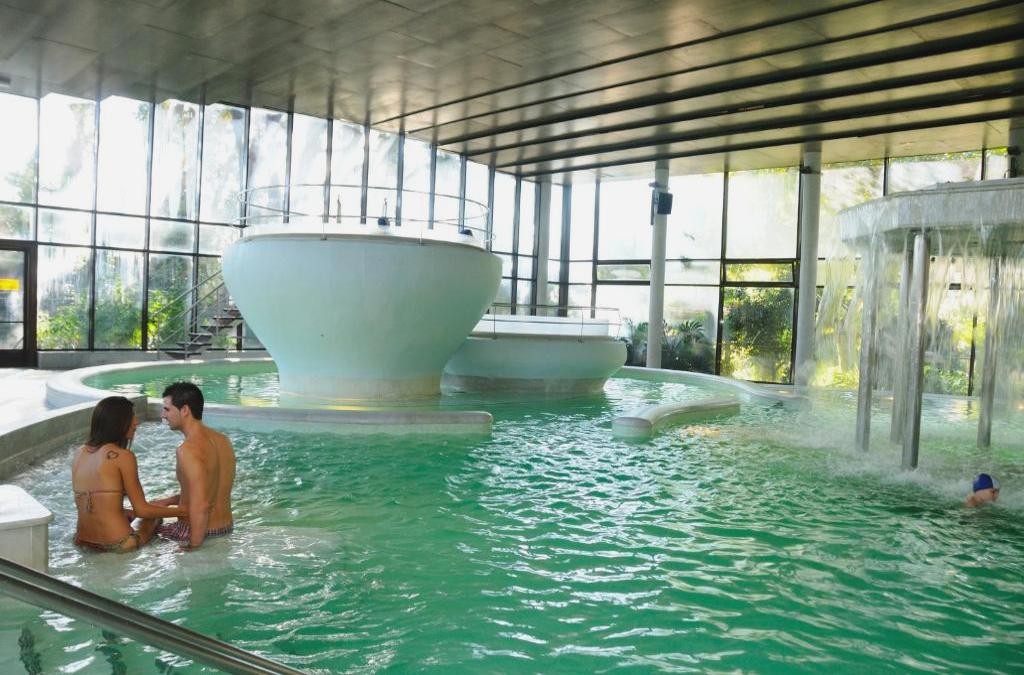 Wellness escape with superior room, spa circuit & cava