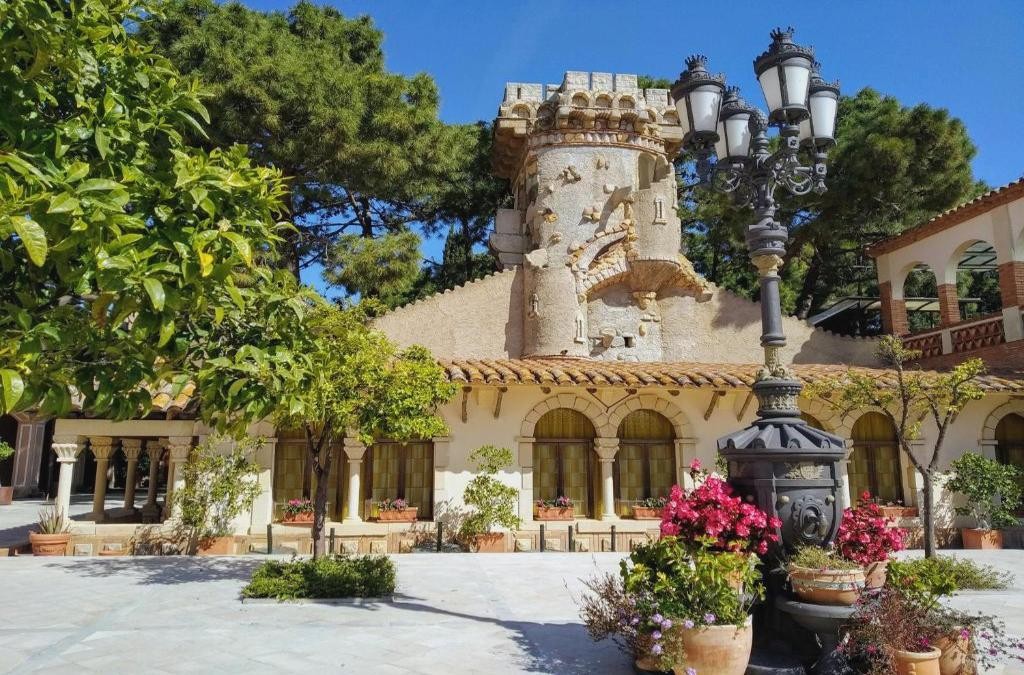 Wellness escape with superior room, spa circuit & cava - Hotel Termes Montbrió