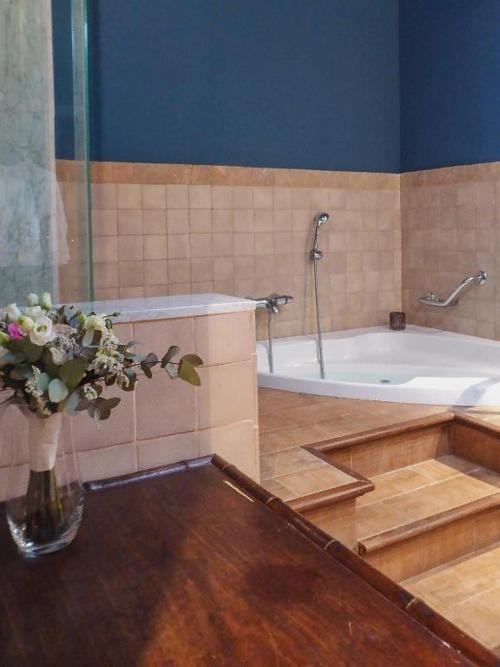 Wellness escape with superior room, spa circuit & cava - Hotel Termes Montbrió