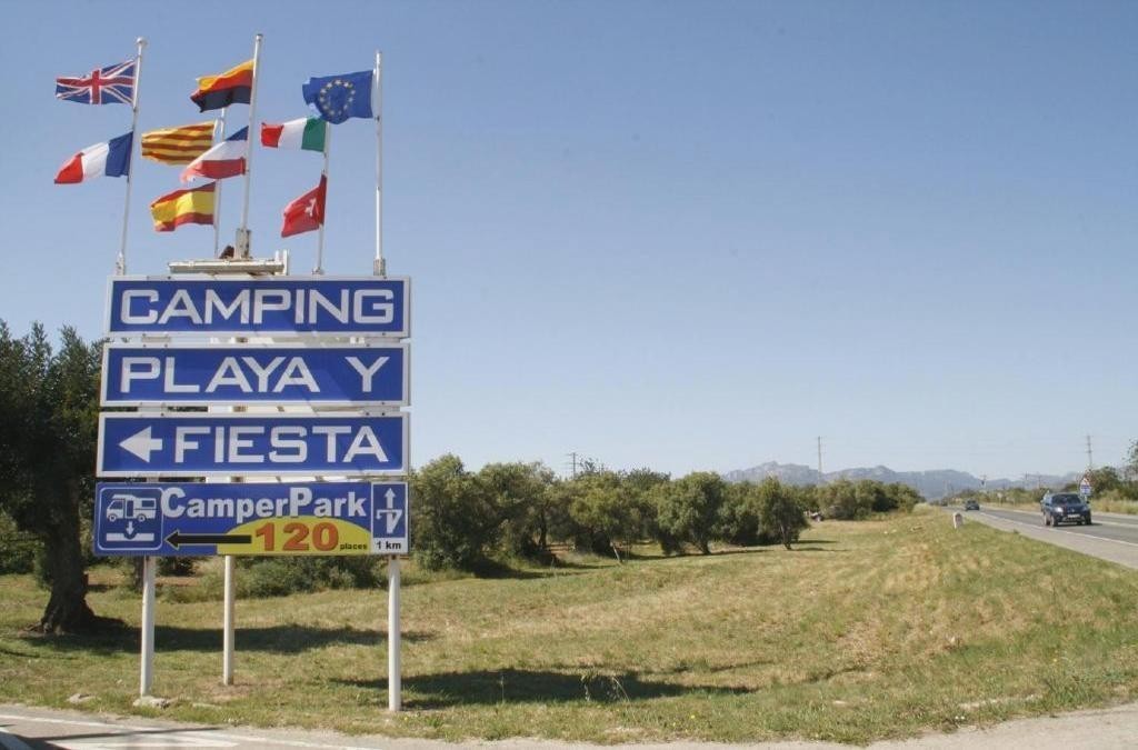 Camping Playa y Fiesta