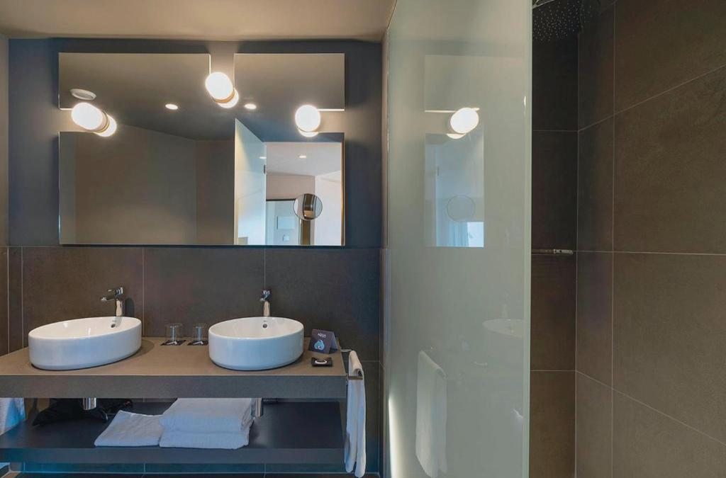 Disconnect in a 4* hotel on the coast of Barcelona - Aqua Hotel Promenade & Spa
