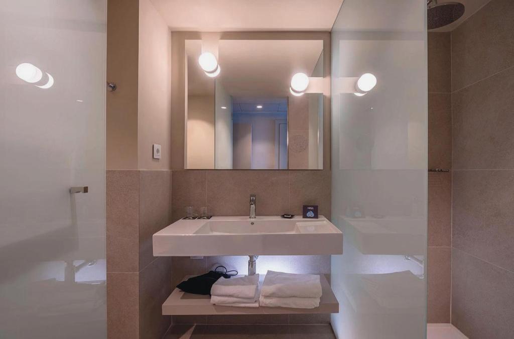 Disconnect in a 4* hotel on the coast of Barcelona - Aqua Hotel Promenade & Spa