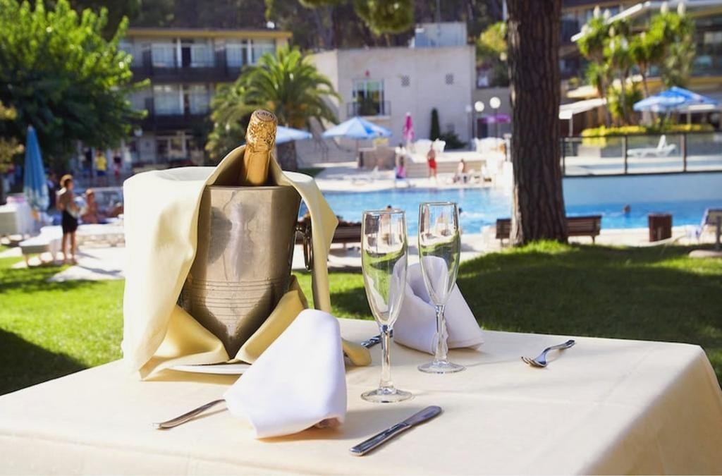 Aparthotel Comtat Sant Jordi
