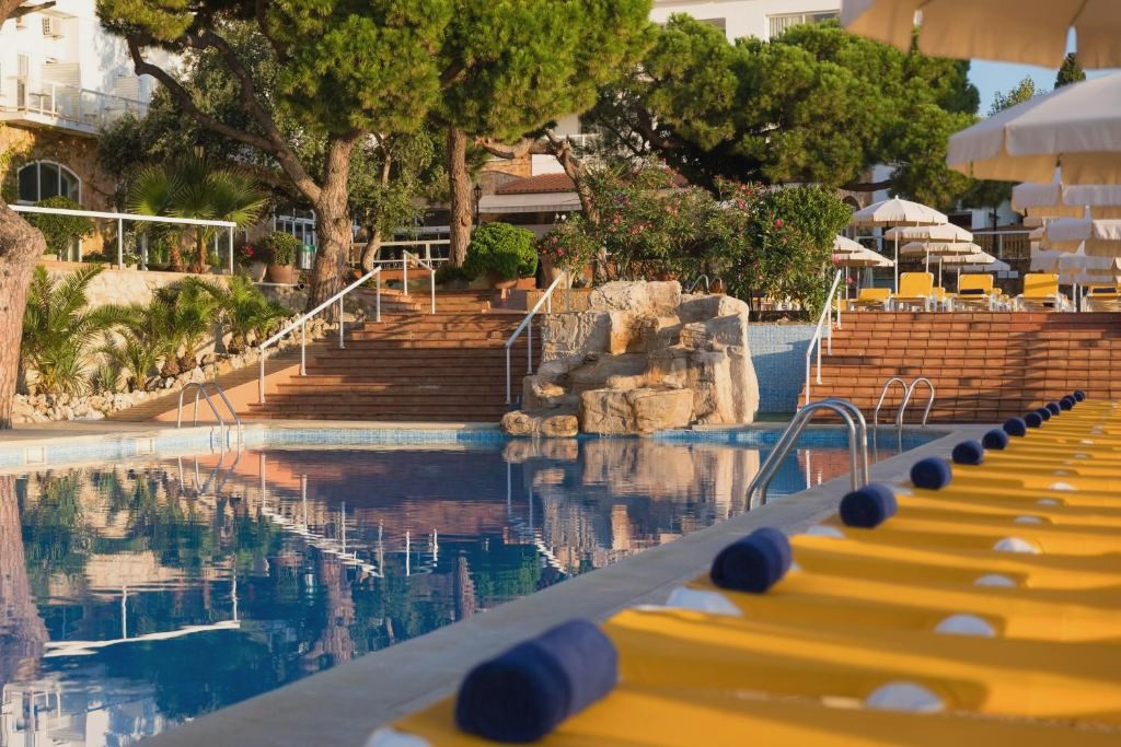 htopBliss Caleta Palace