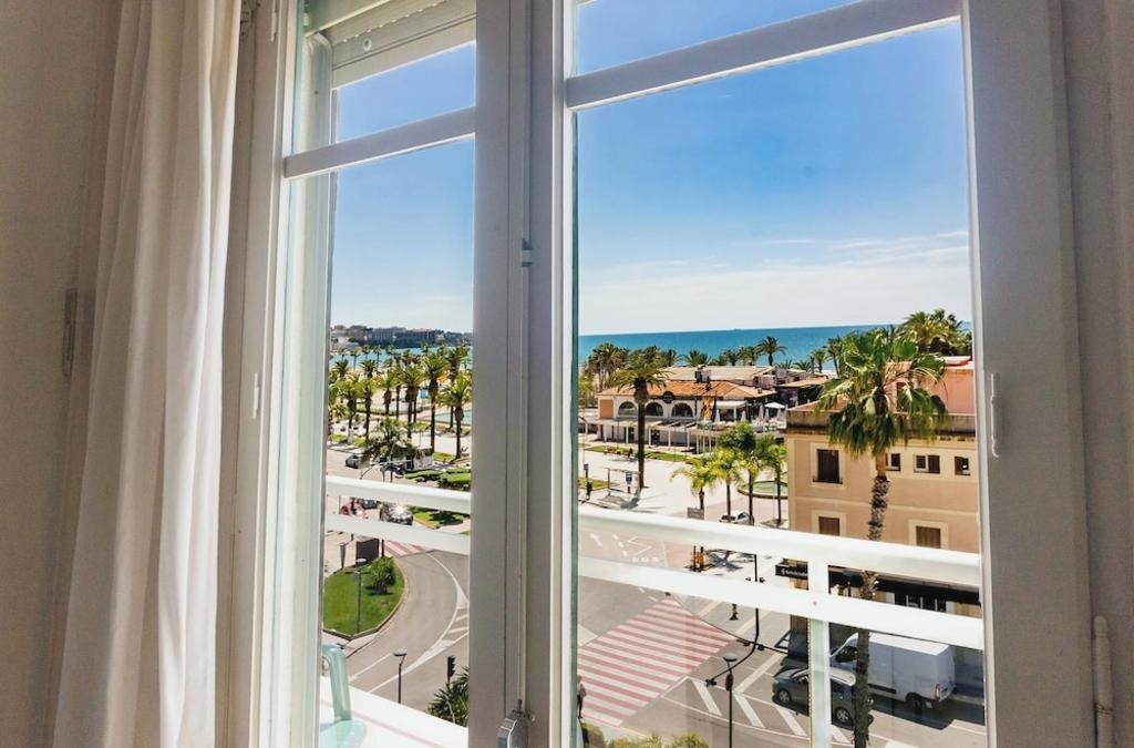 Hotel Planas