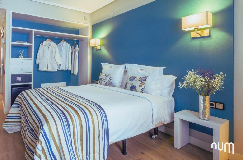 Num Hotel