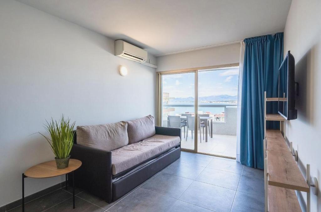 Rentalmar Blue Beach & Pool - Salou Costa Dorada