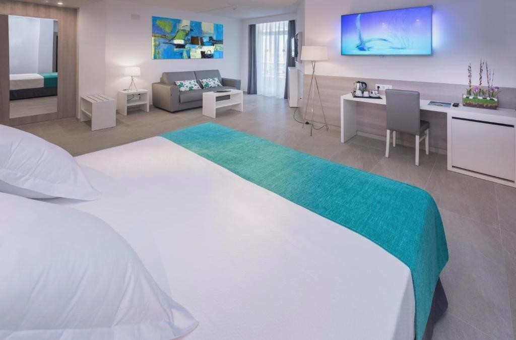Salou: A 4-star stay worth discovering - Hotel Olympus Palace
